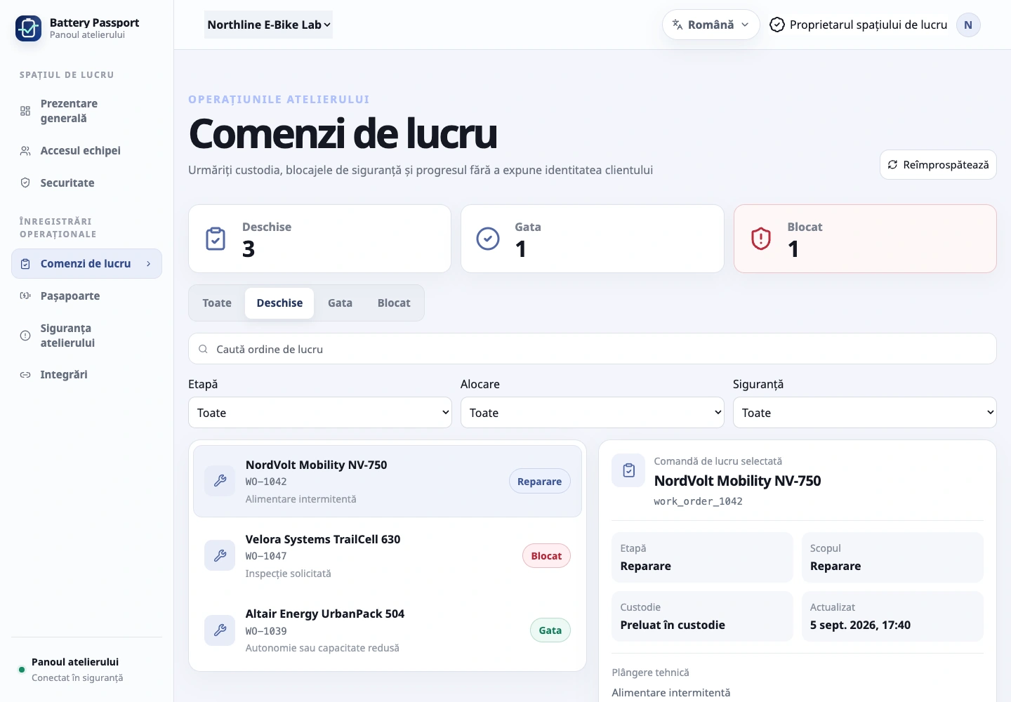 Administrați atelierul din panoul web: Tehnicianul lucrează cu bateria în aplicația mobilă, iar proprietarii și managerii urmăresc activitatea din panoul web.